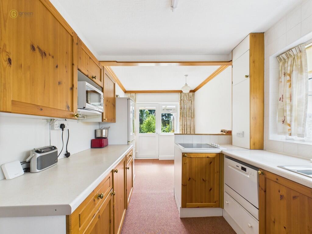 CAM03830G0-PR0196...