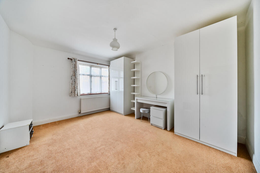 1295788-1-68260bc...