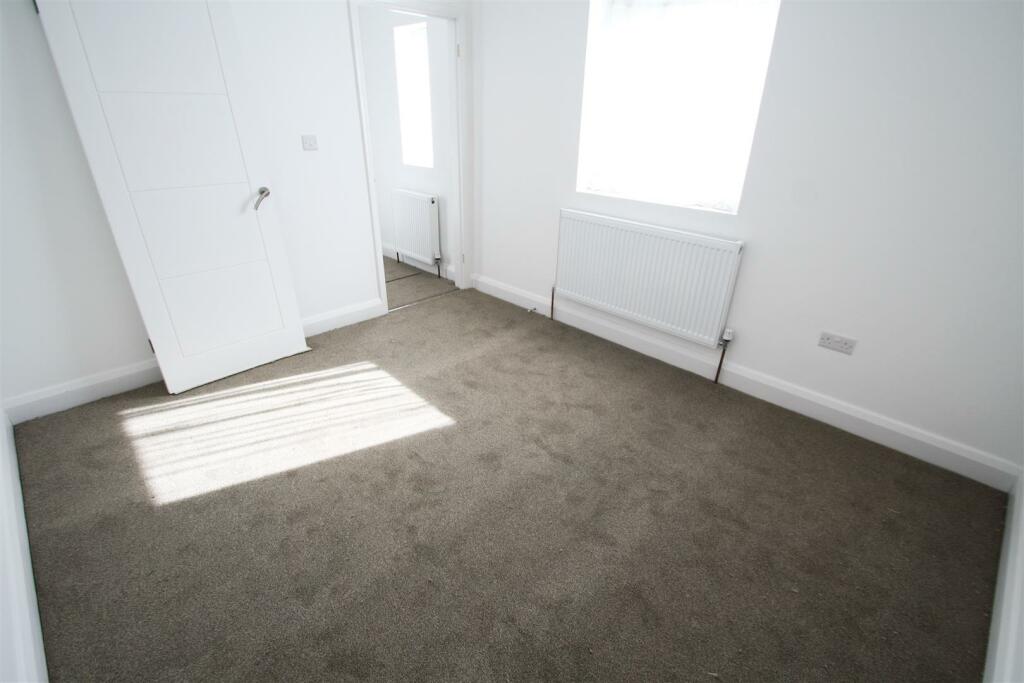 Bedroom.jpg
