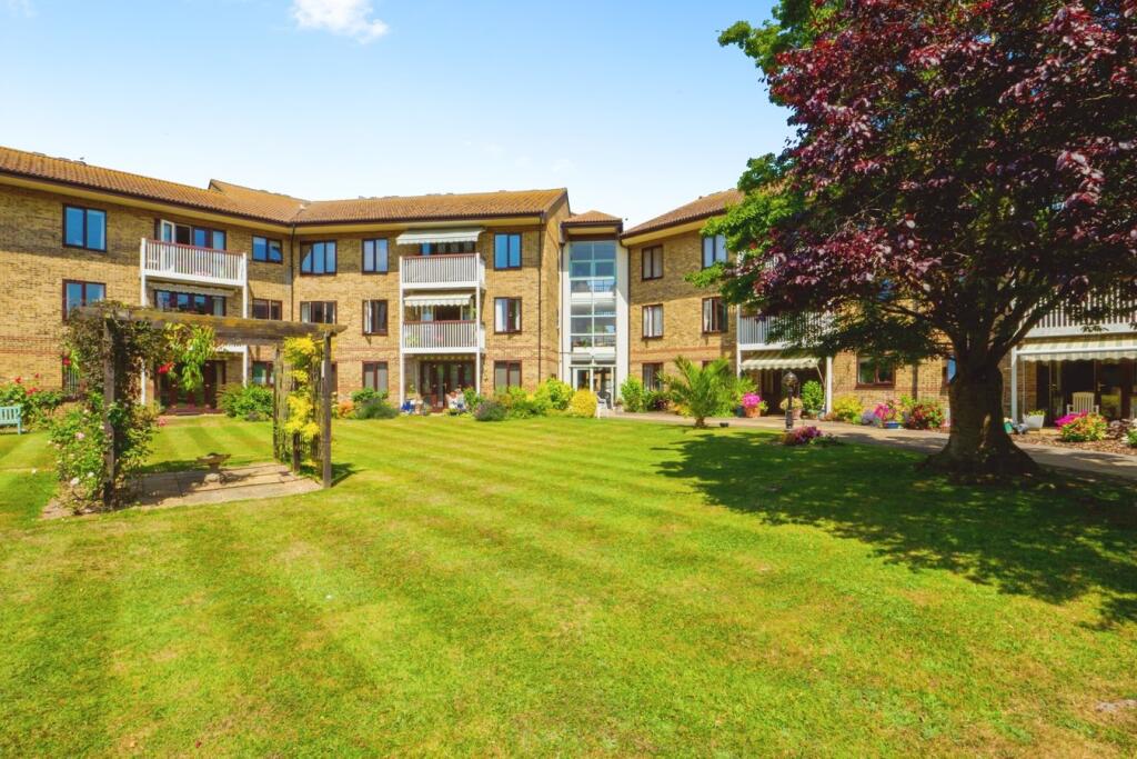 Lyell Road, Birchington, CT7