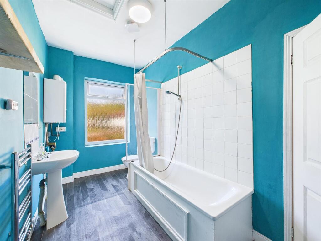 9 - Two bedroom terraced house.jpg