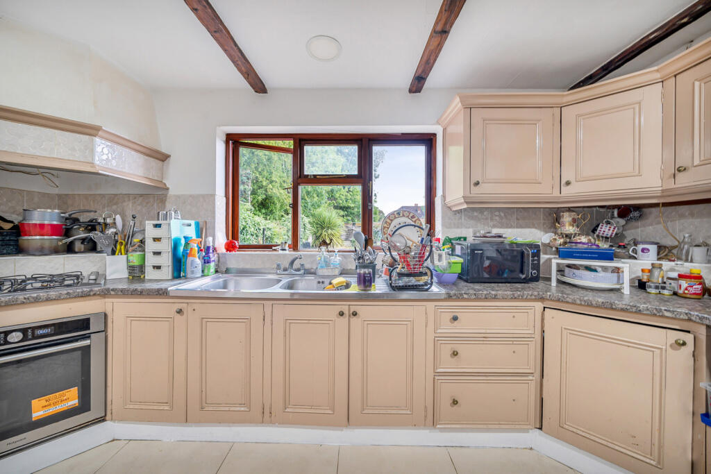 1321301-8-6879256...