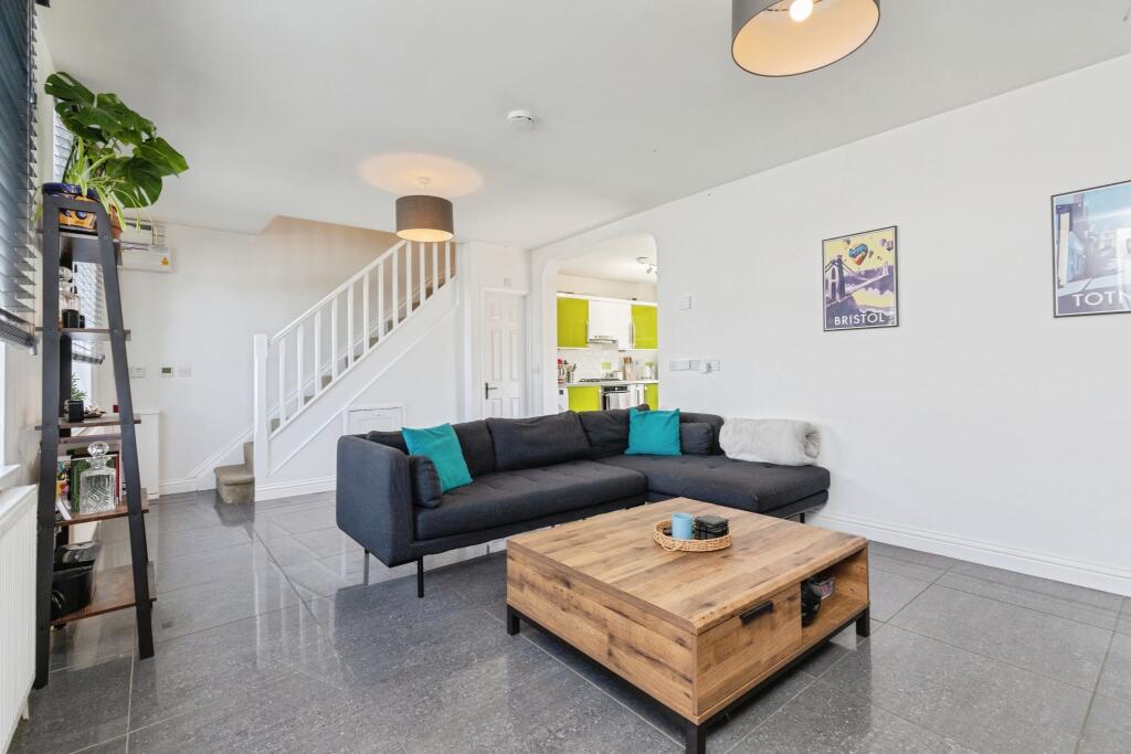 Open Plan Living 2