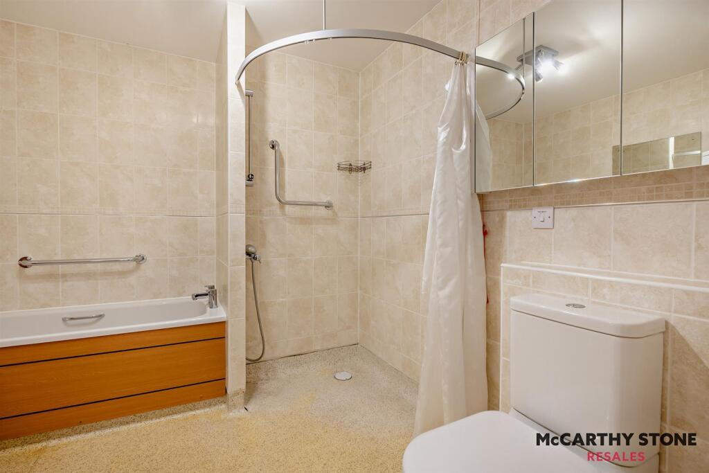 8587040-interior17-800.jpg