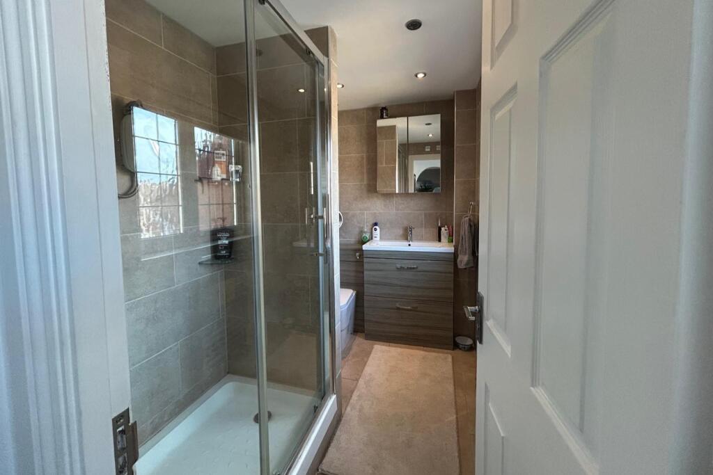 16 IMG-20250811-WA0025 CROPPED.jpg