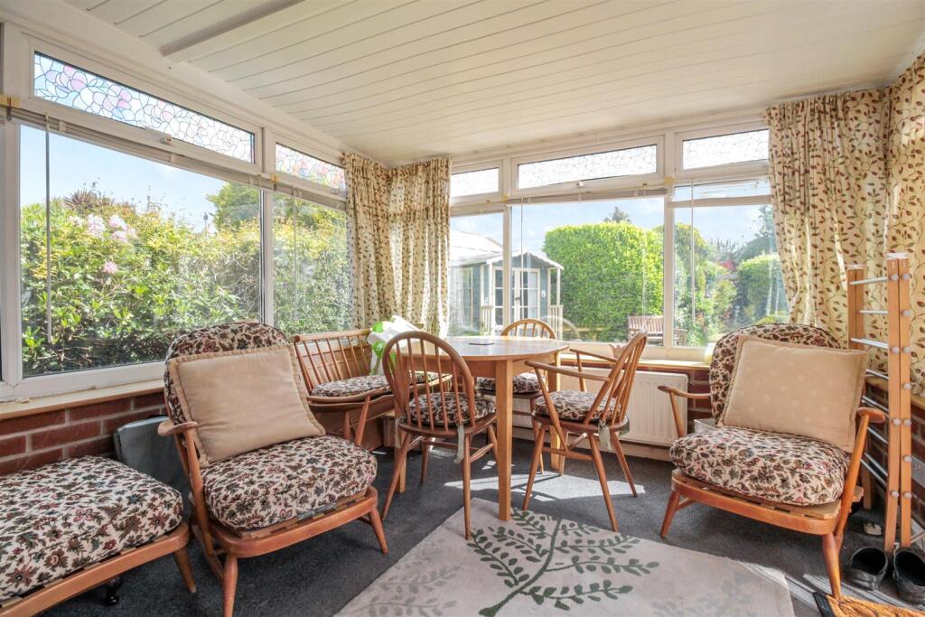 Mersey Road, 6-008.jpg