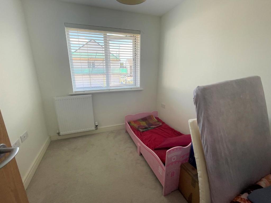 Bedroom 3.jpeg