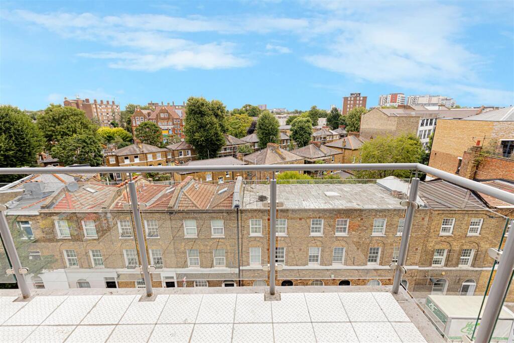 eninsula Court (30).jpg