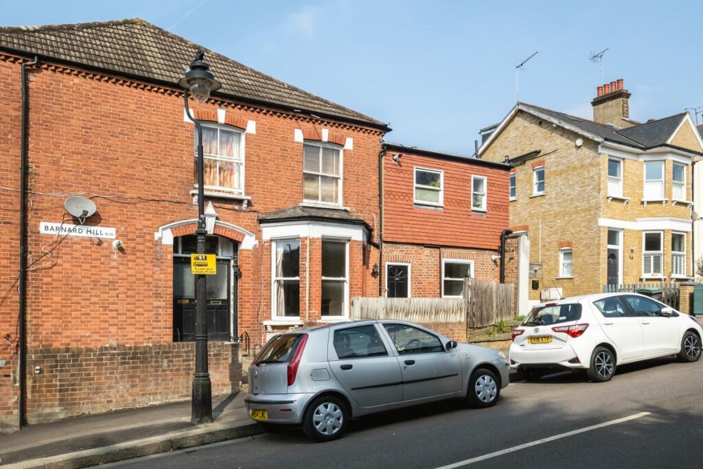 124D-Colney-Hatch...