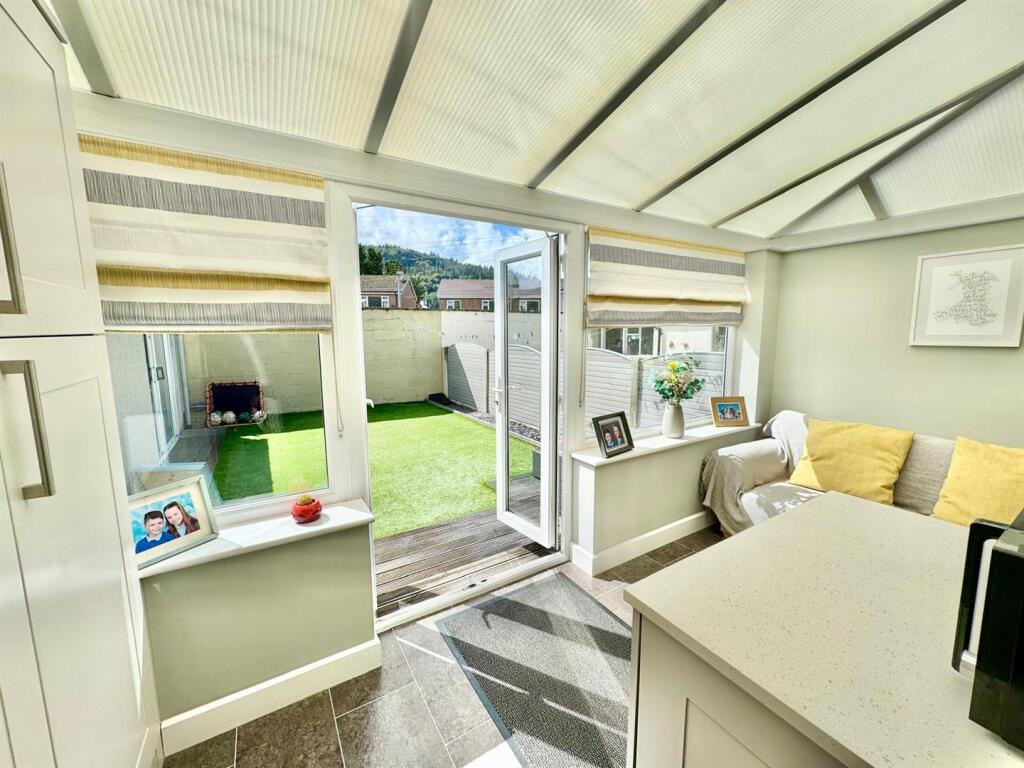 PHOTO-2025-08-28-07-25-36 (14).jpg