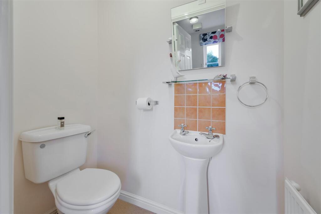 KENNEY DRIVE,  (28 FROM 47)-10.jpg