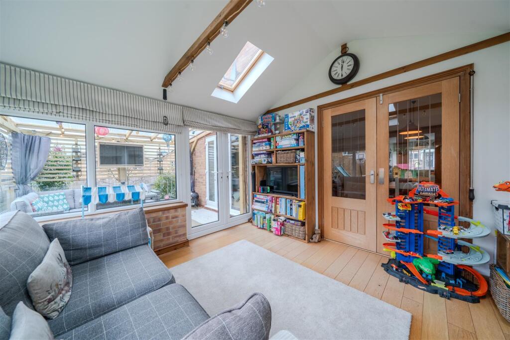 Sunroom-2.jpg