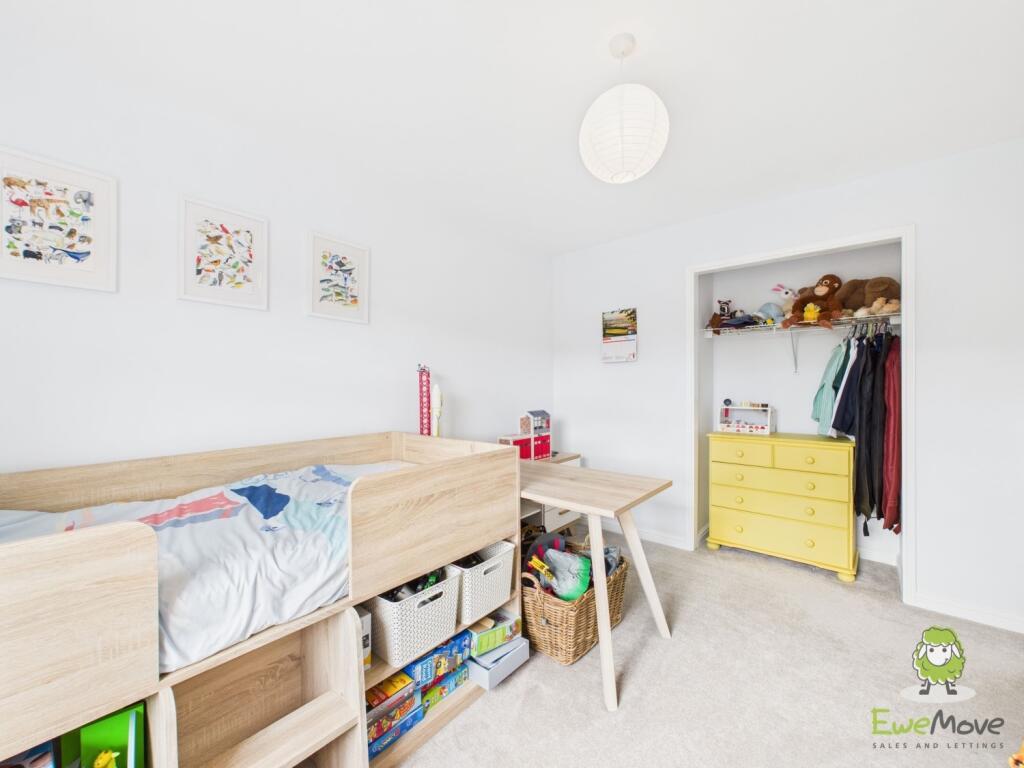 CAM02463G0-PR0086-STILL040