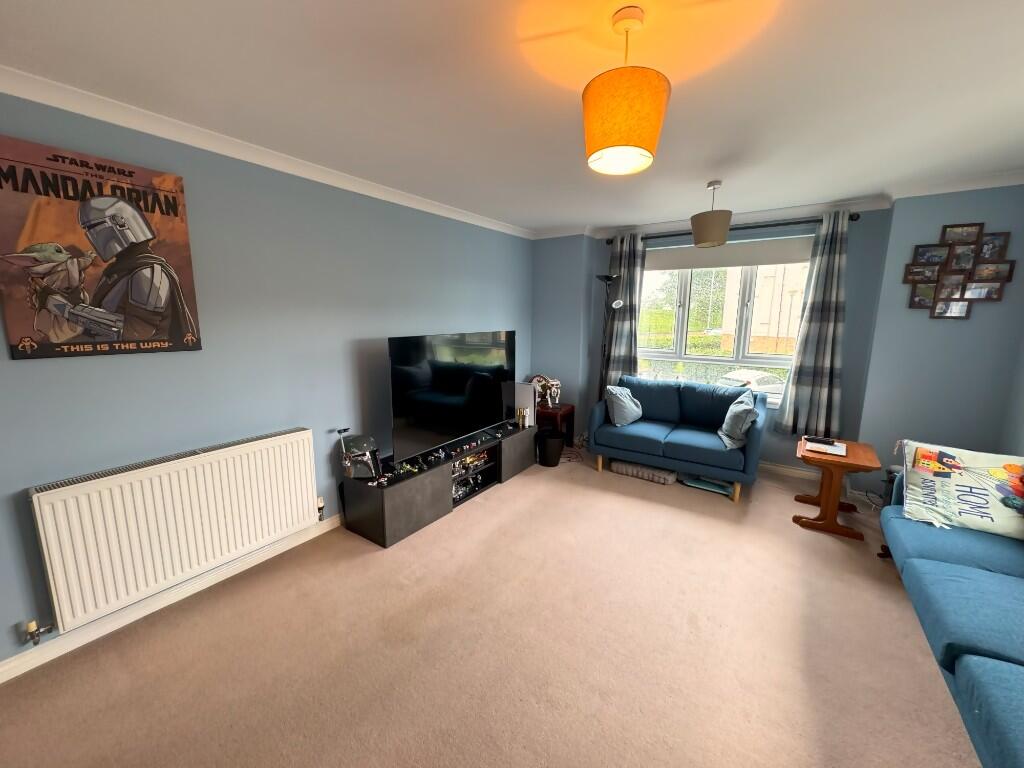 Lounge 3