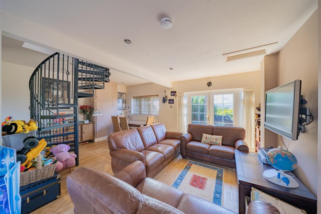 _DSC3330-HDR copy.jpg