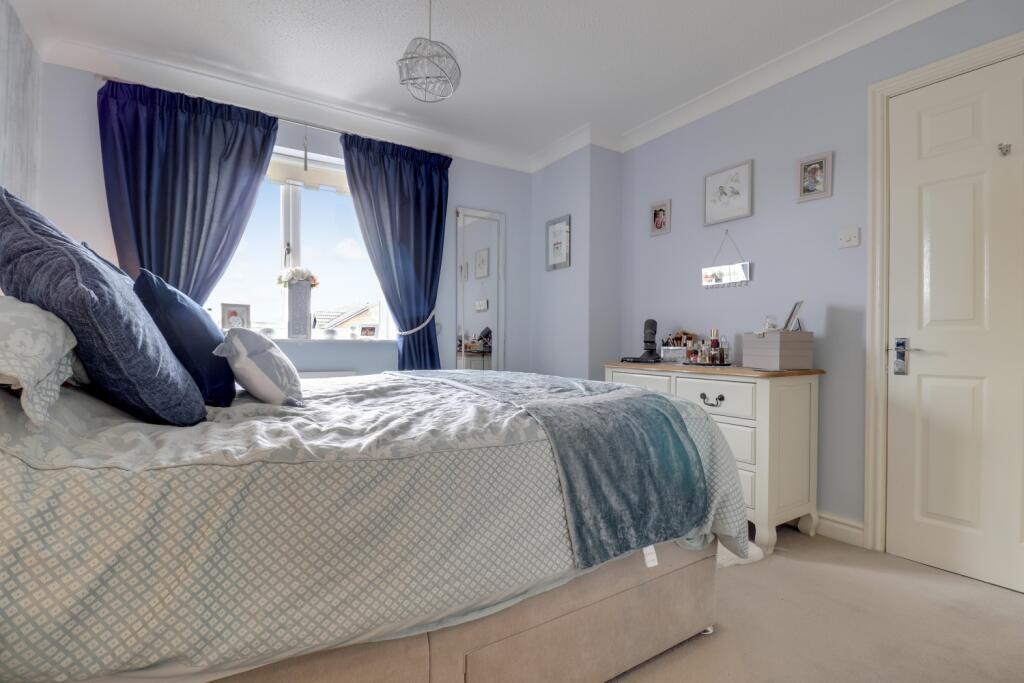 17- Rob Hammond EweMove Pontefract