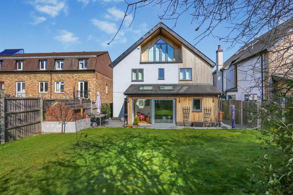 1442804326 -  23.jpg