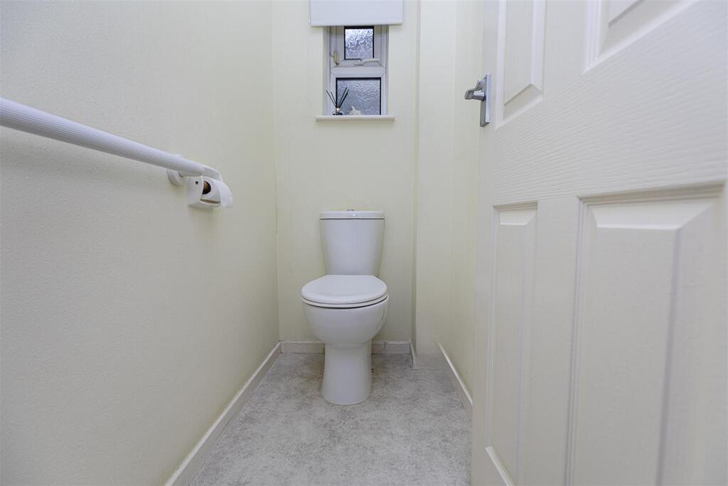 Separate WC