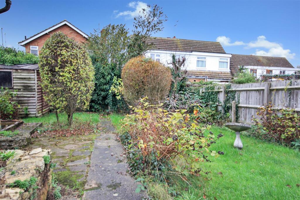 garden 2.JPG
