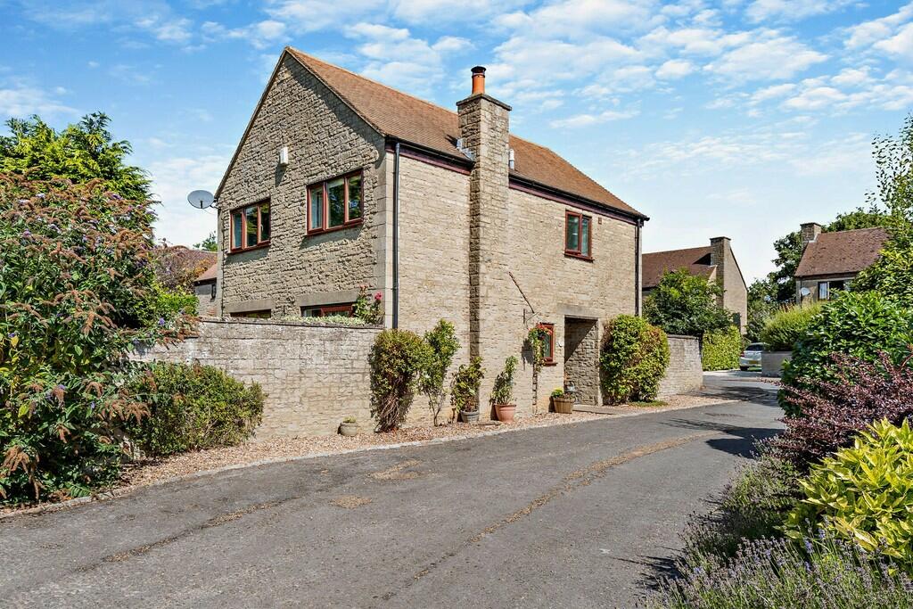 8614518-exterior1...