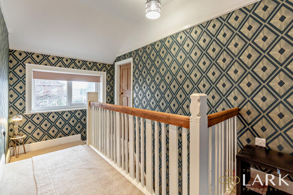 8674370-interiorW...