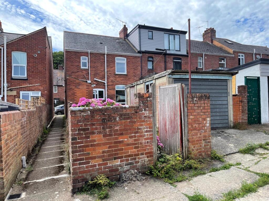 Side Access &amp; Rear Elevation