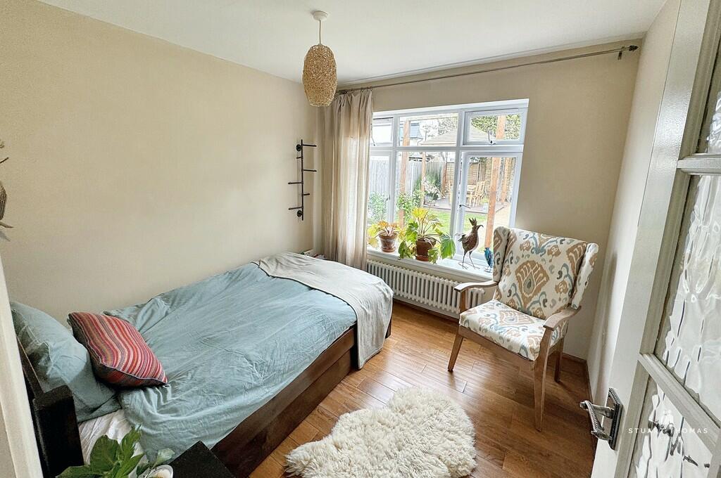 Bedroom 2-2