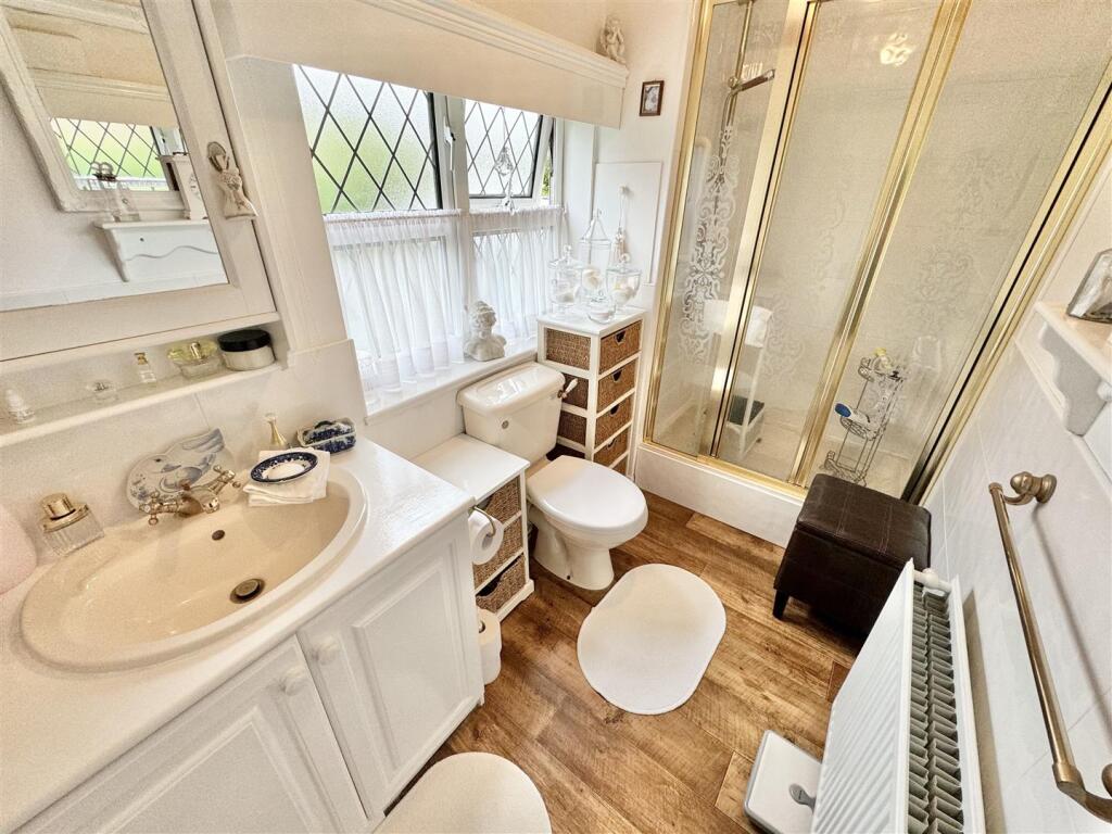 En-suite Shower Room