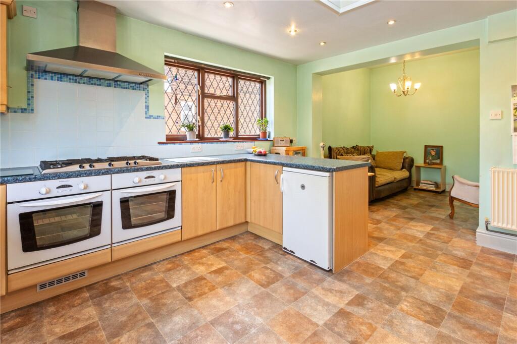 Kitchen / Diner