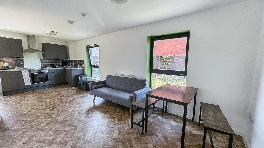 CzSeA6-LJEumWBQ9vhSvNA