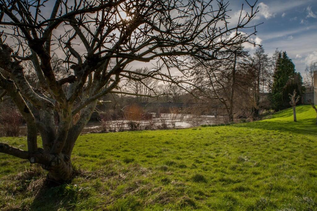 Flat 40 Bridge House - Externals-11.jpg