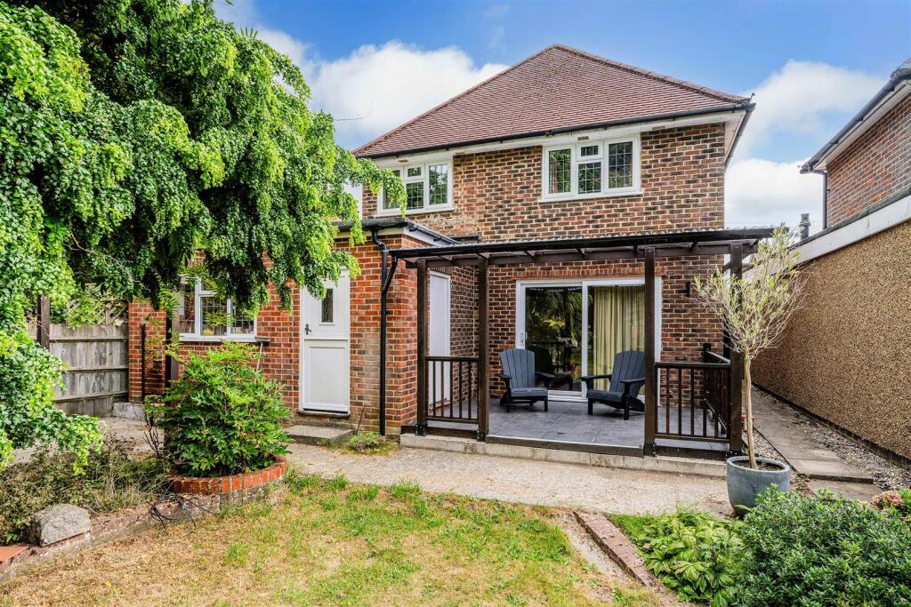 NUTFIELD ROAD (6).jpg