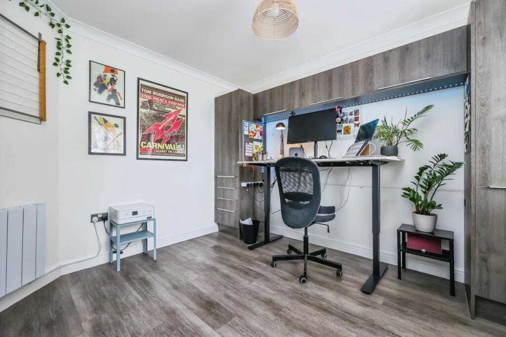 Bedroom Five / Study