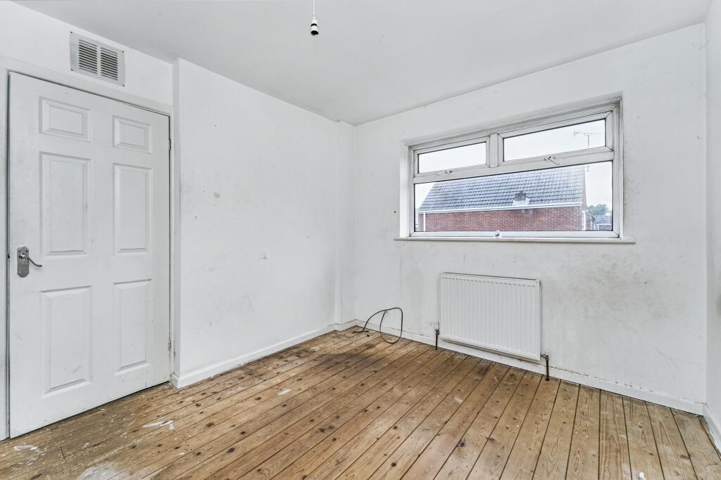 23 Lassington Close, Redditch, Worcestershire, B98 0LW