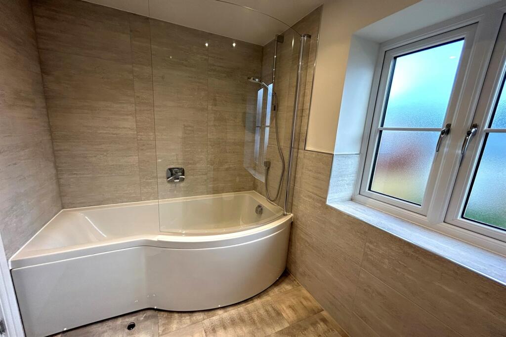 BathMain