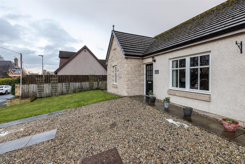 1 Orchard Cottages Sprouston 04.JPG