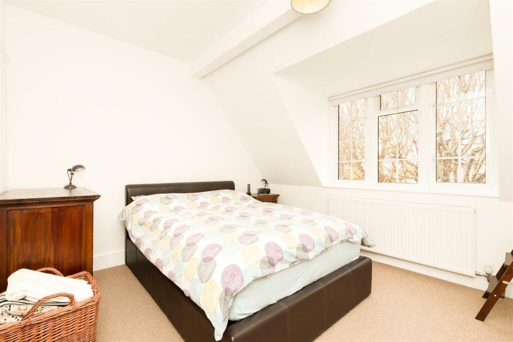 Bedroom.jpg