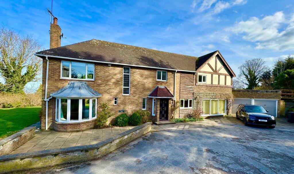 PHOTO-2025-03-02-18-34-59 (2).jpg