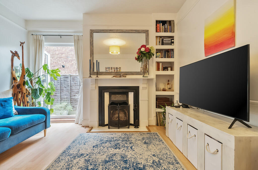 1328272-7-6887b54...