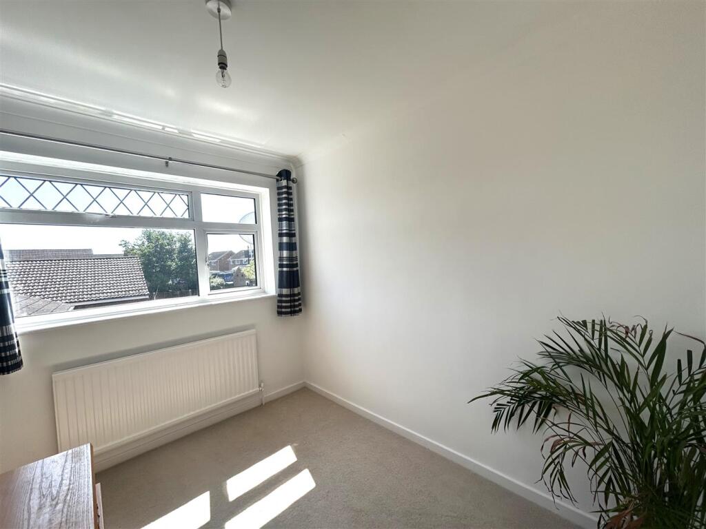 Bedroom 2.jpg