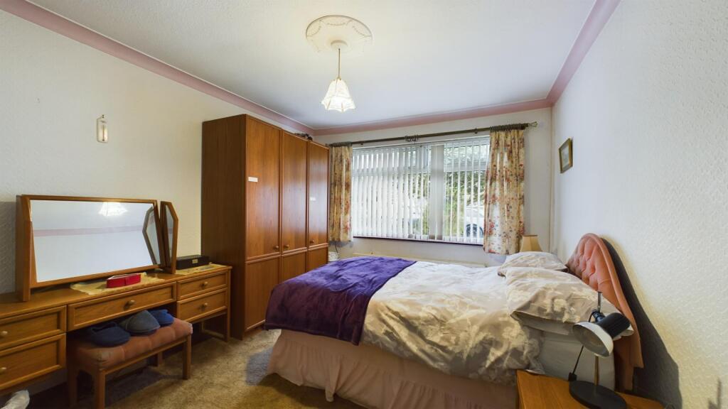 bed 1
