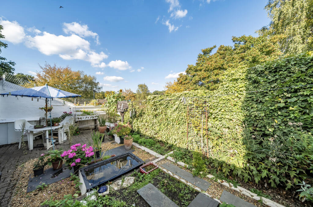 1359658-13-68dbf7...