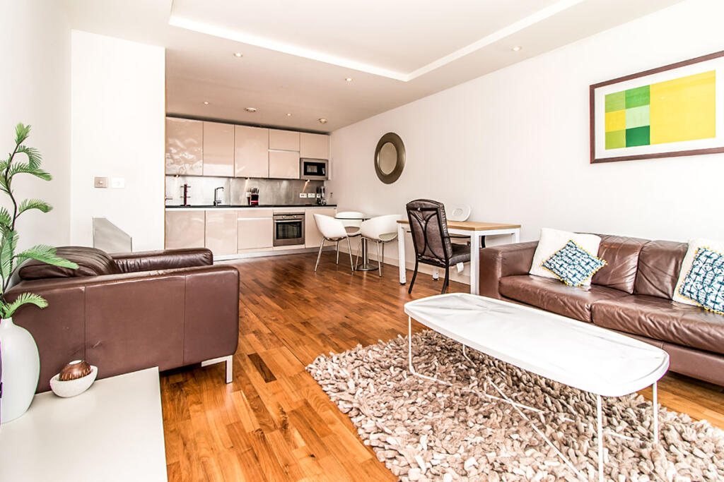 Living Room/Dining R