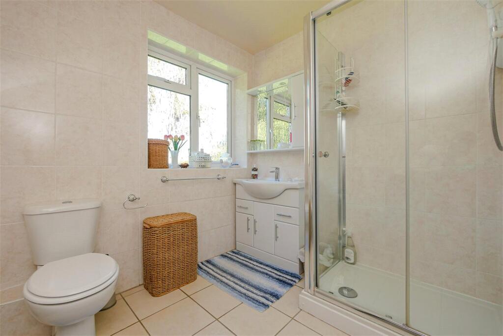 Bath / Shower Room