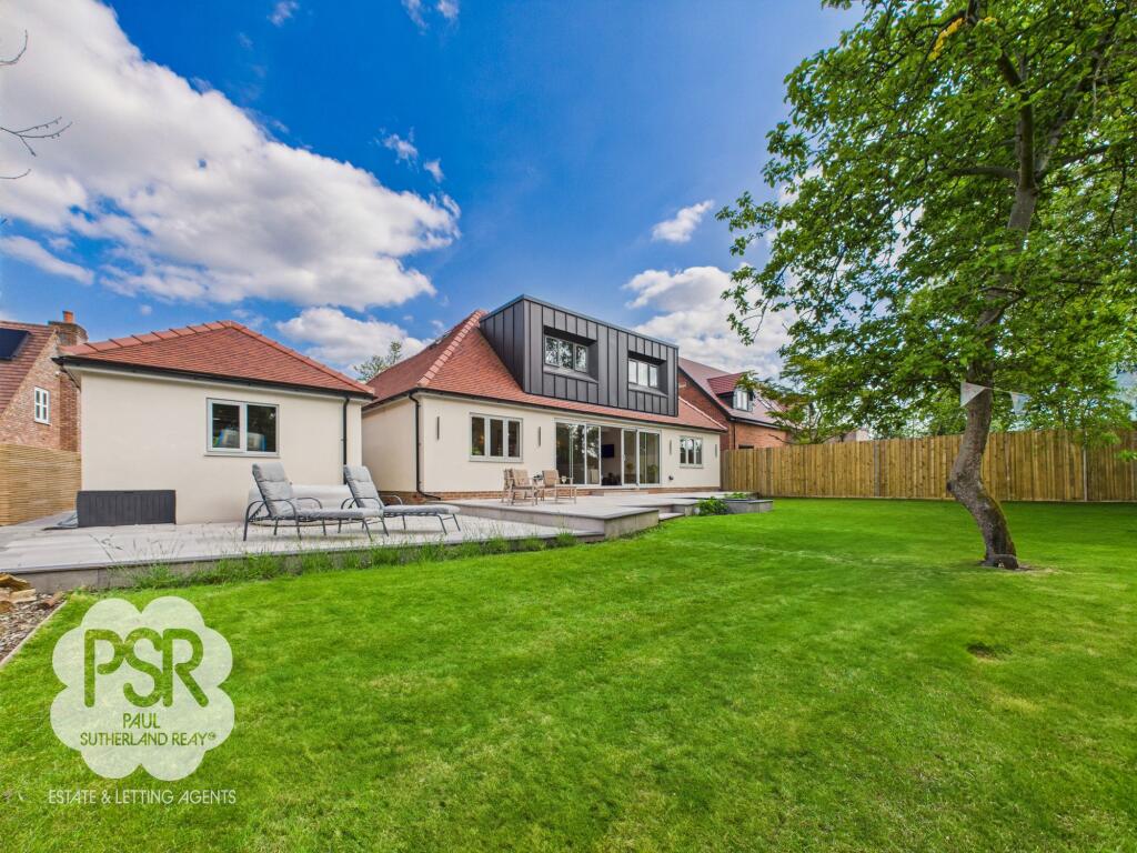 Perfect Outdoor Entertaining or Recreation Space for a Family