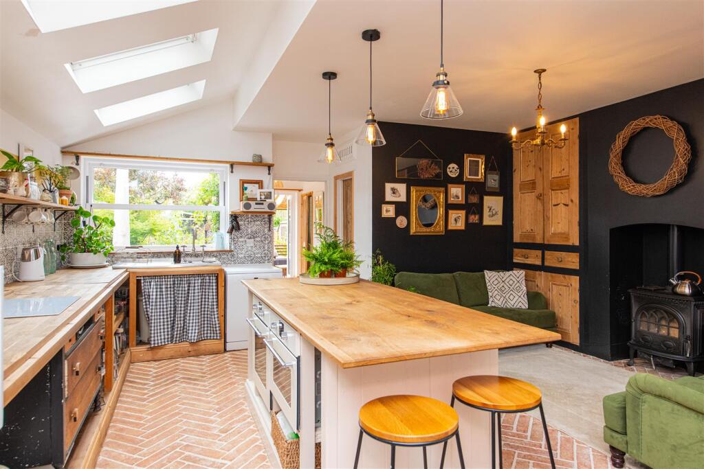 home-279.jpg