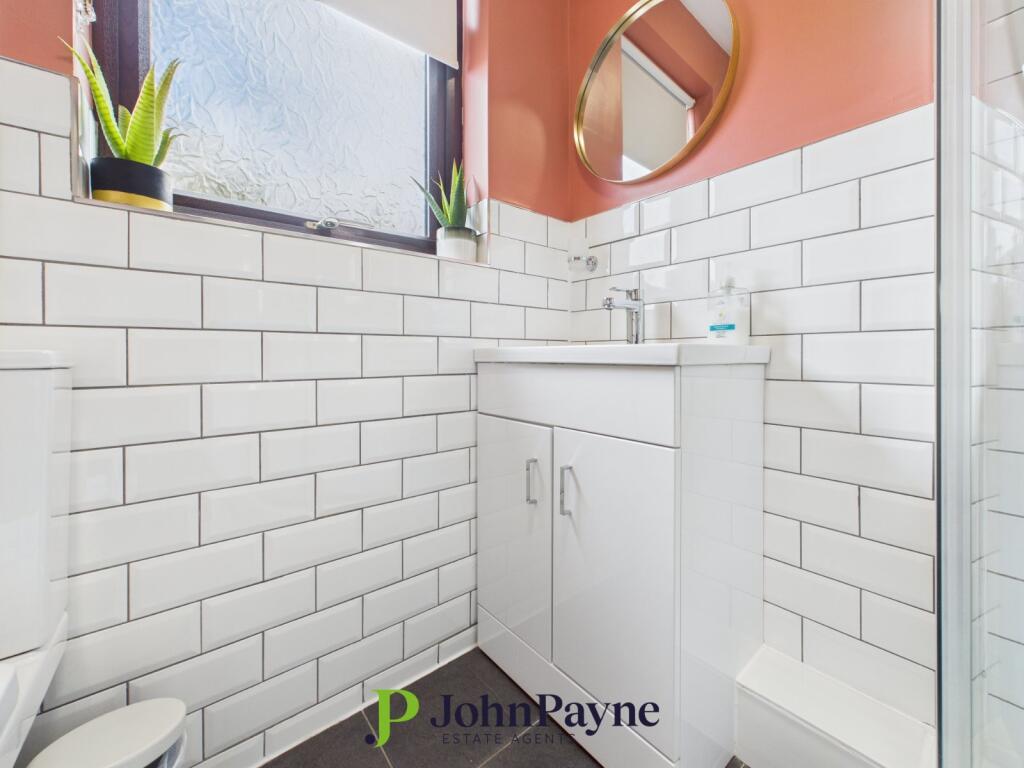 1st Floor Shower