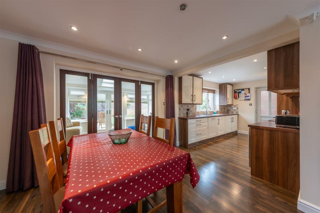 32 Bowmere Road-008.jpg