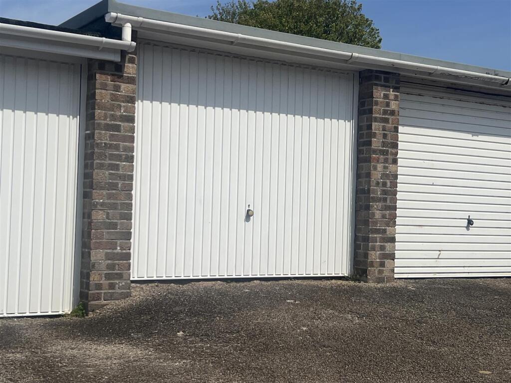 Gardens &amp; Garage