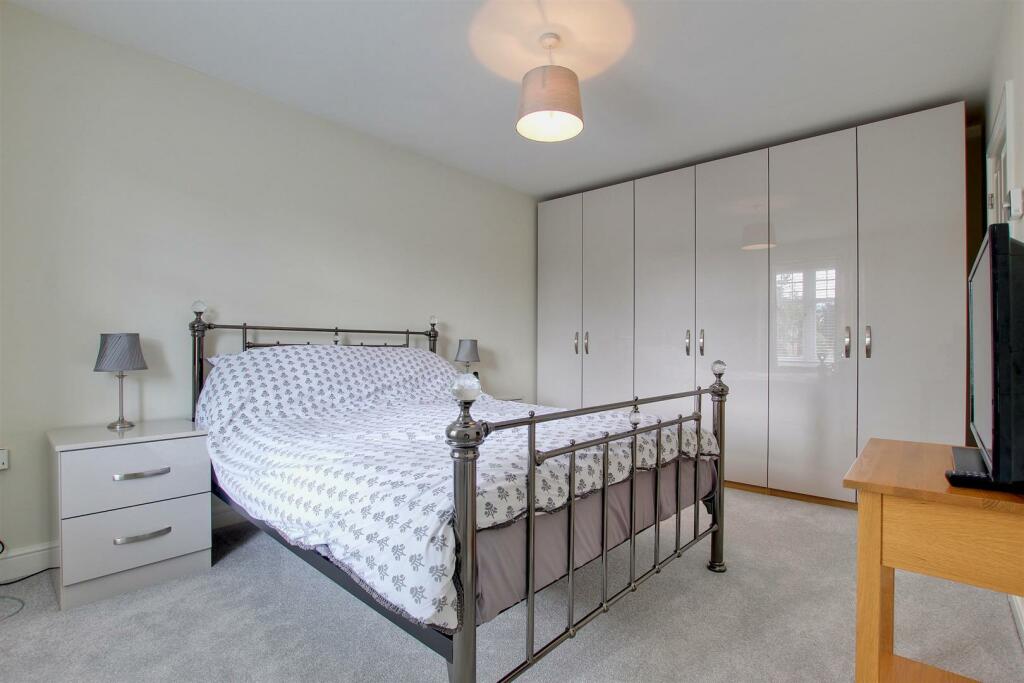 MASTER BEDROOM 1  (Front)